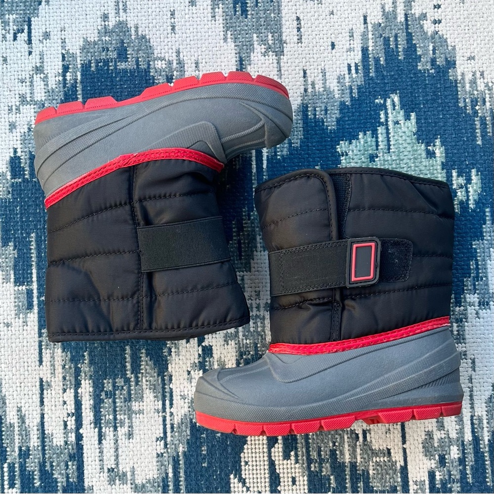 Cat & Jack Snow Boots Toddler Size 11-EUC, worn once! ❄️
